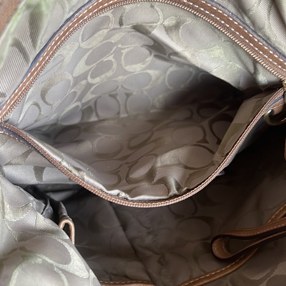 Pre-owned COACH Legacy Leather Slim Duffle Convertible Crossbody Bag in Tan 9328 - Picture 5 of 8